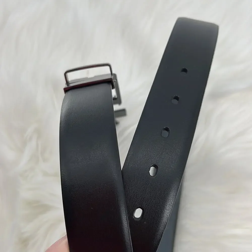 Bloomingdales Men's Store Reversible Leather Belt - Black/Gray - 32 - NWT